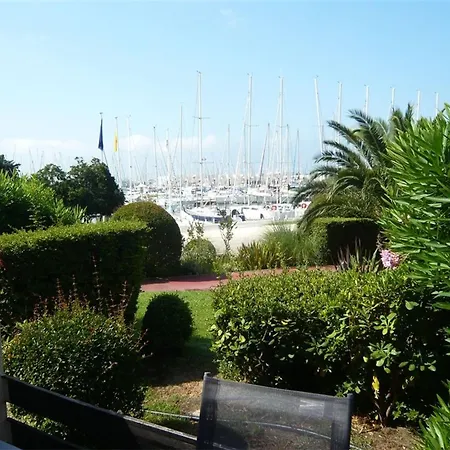 Appartamento Avec Parking Et Climatisation à Port Camargue - Fr-1-731-113 Le Grau-du-Roi